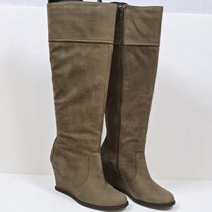 Me Too Brayden Nubuck Knee High Wedge Heel Women's Tall Boots Size 8.5
